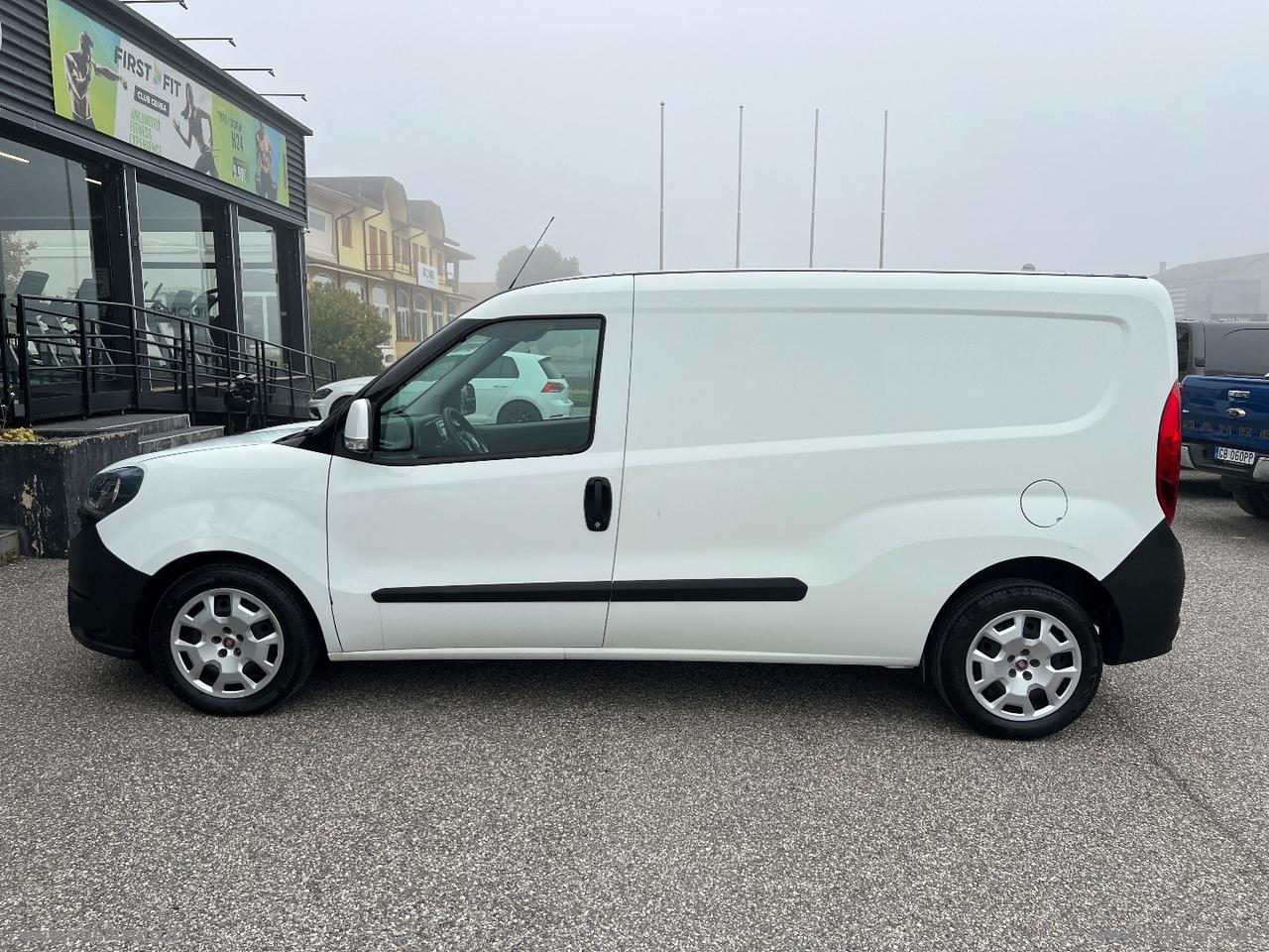 Doblò 1.6MJT 105 PL-TN Cargo Maxi Lam.SX