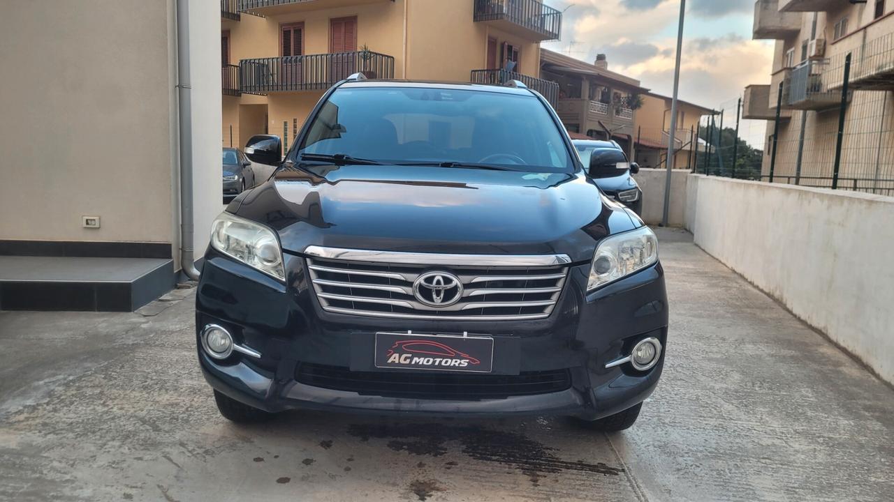 Toyota RAV 4 2.2 D-4D 150 CV Exclusive