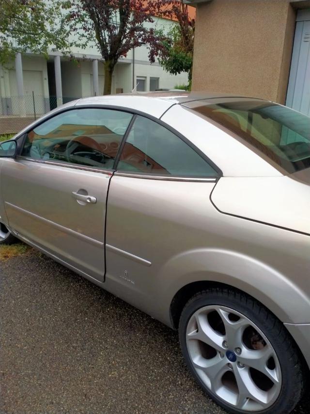 FORD Focus 2.0 TDCi (136CV) CC Titanium DPF