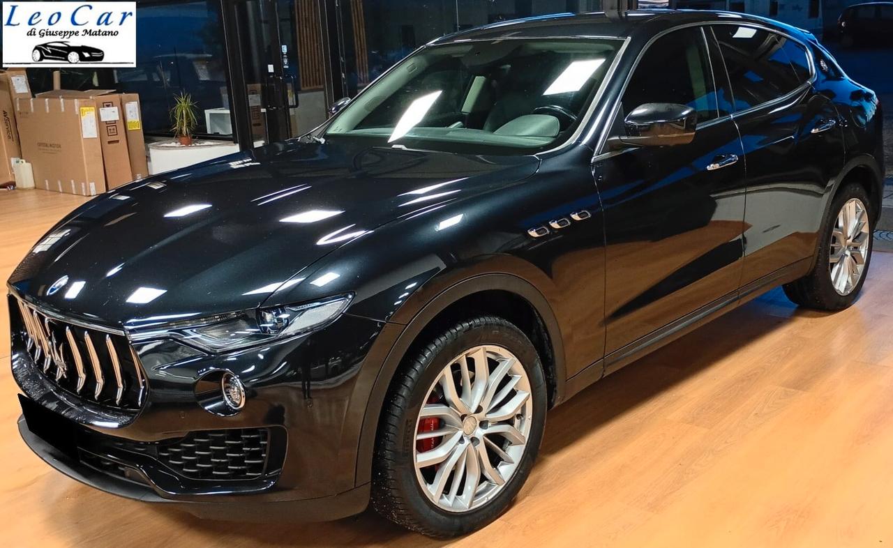Maserati Levante V6 Diesel AWD Granlusso (Motore sostituito NUOVO a 120.000 km)