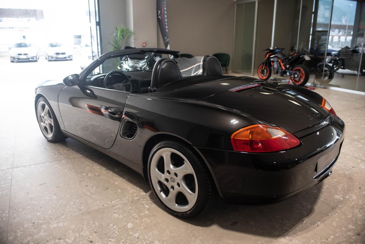 Porsche Boxster 2.5i 24V cat