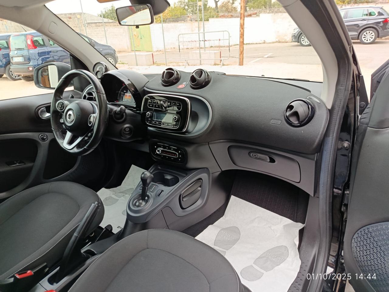 Smart ForTwo 70 1.0 twinamic BRABUS Style TETTO PANORAMICO