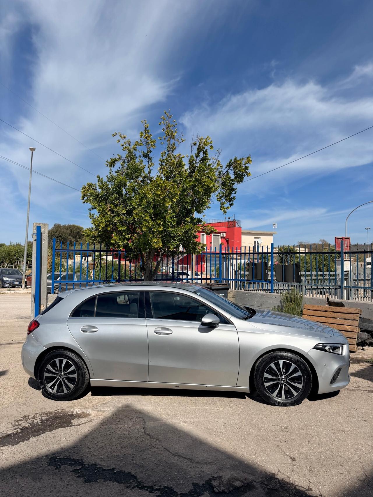 MERCEDES BENZ CLASSE A180 CDI AUTOMATICA