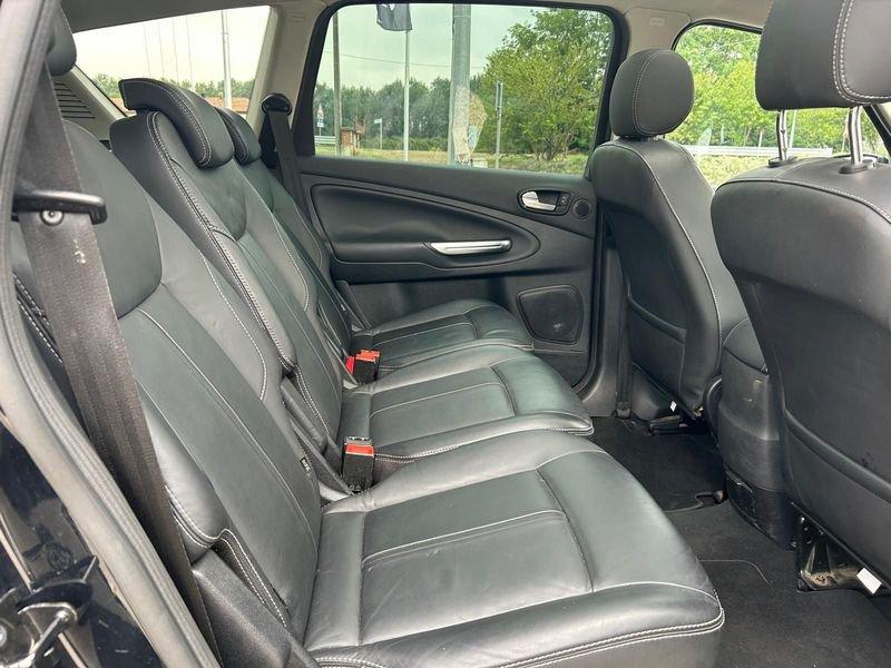 Ford S-Max 2.0 203 cv EcoBoost Titanium