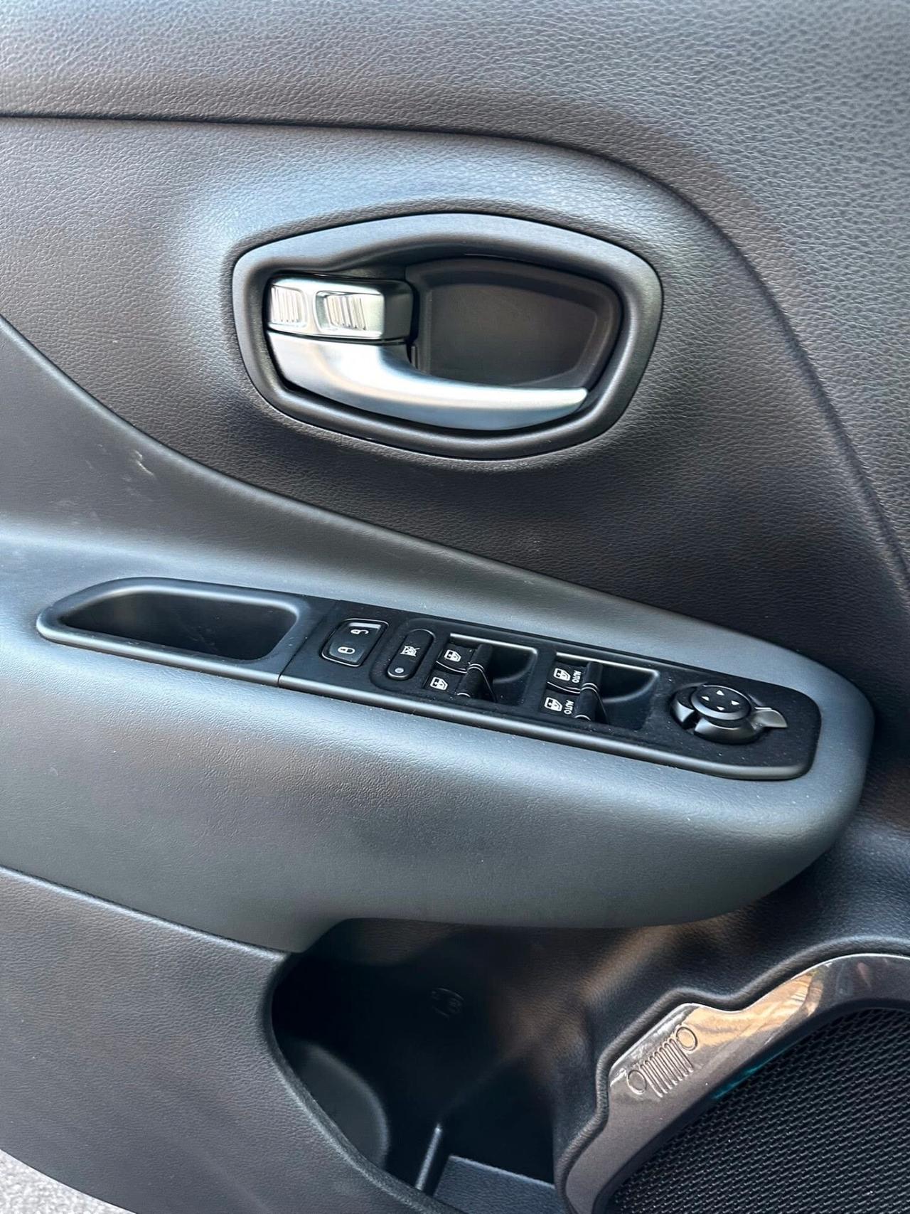 Jeep Renegade 1.3 T4 190CV PHEV 4xe AT6 Limited (AUTOMATICA)