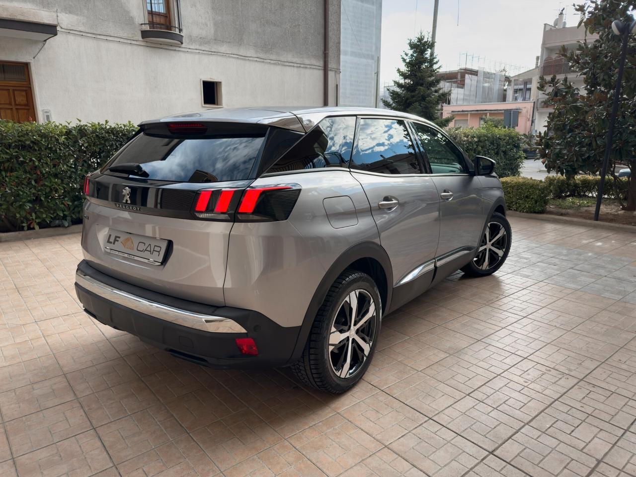 Peugeot 3008 1.6 BlueHDi 120 cv S&S Allure