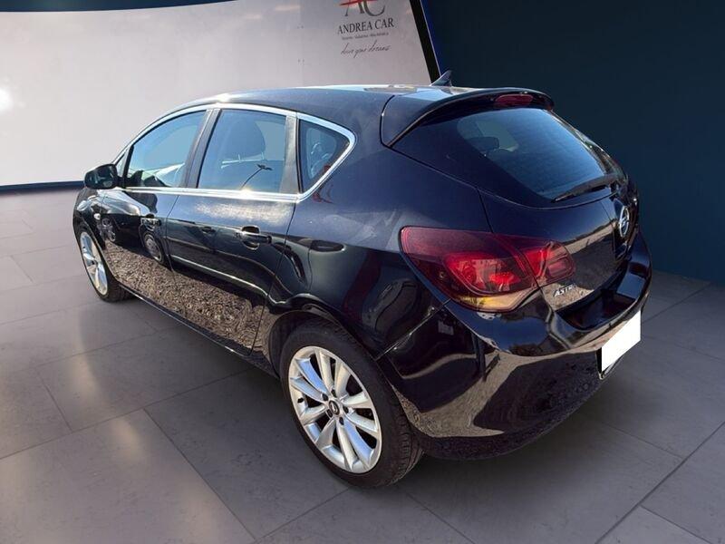 Opel Astra Astra 5p 1.7 cdti Cosmo 125cv