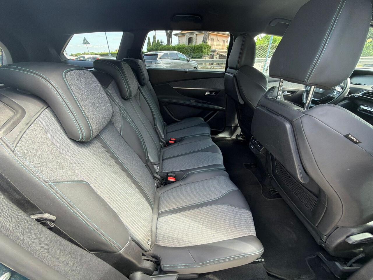 Peugeot 5008 BlueHDi 130 S&S EAT8 Allure Pack