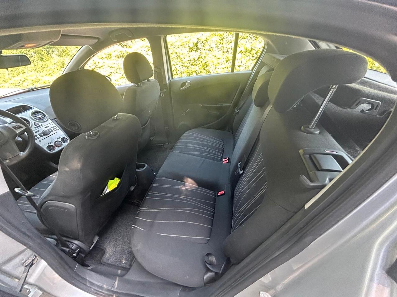 Opel Corsa 1.2 5P Cosmo