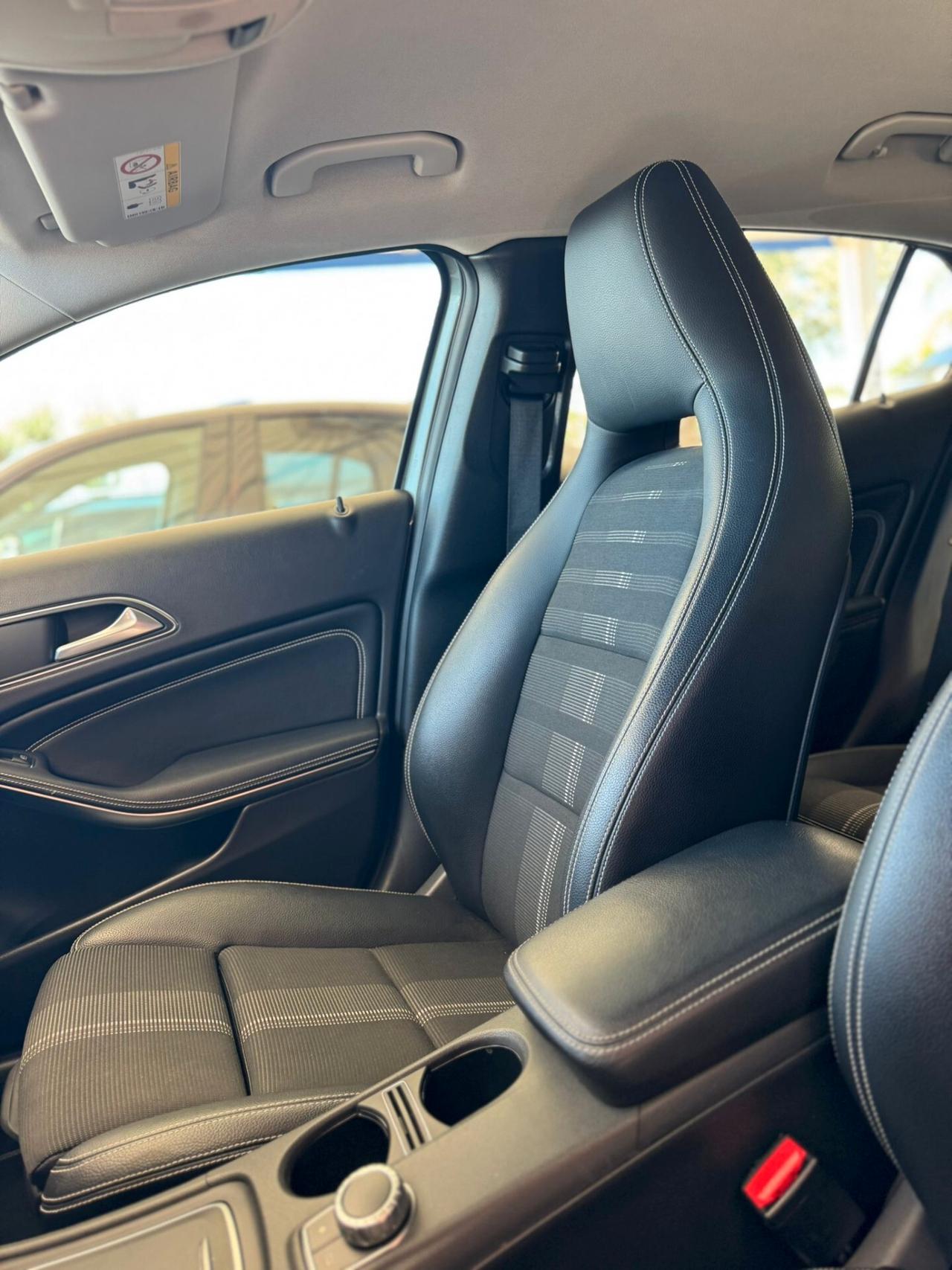 Mercedes-benz GLA 200 GLA 200 d Automatic Sport
