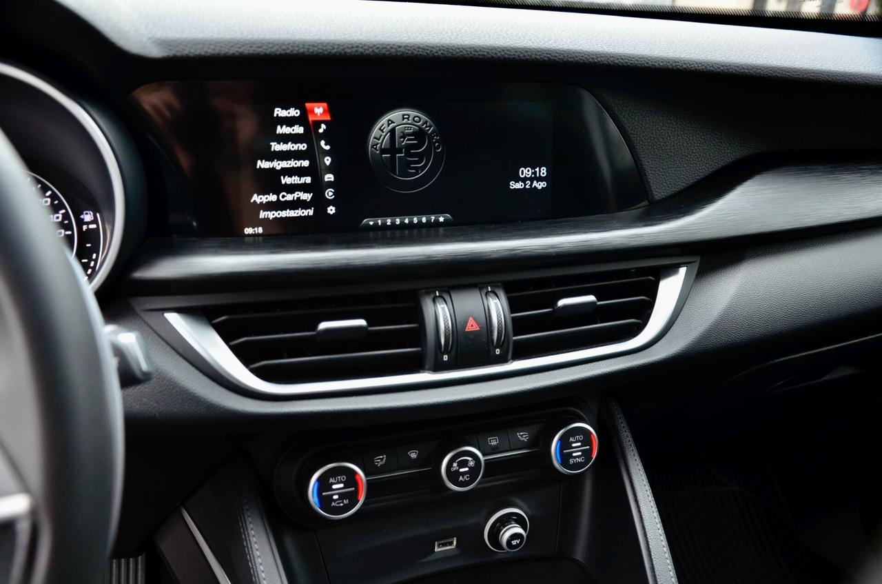 ALFA ROMEO STELVIO 2.2 TD EXECUTIVE Q4 210cv AUTO, EURO 6D, FARI LED, NAVI, RETROCAMERA, PERMUTE