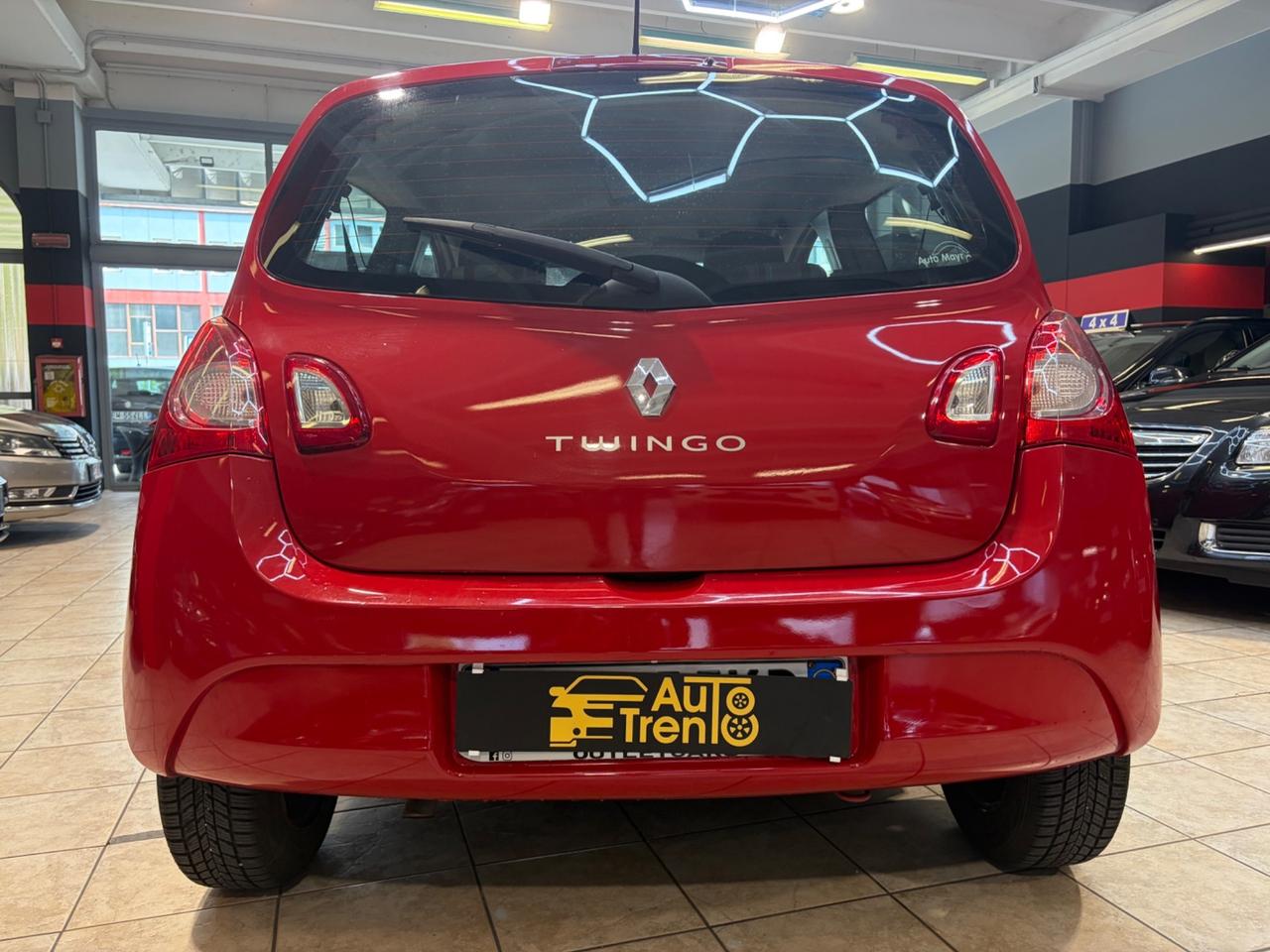 Renault Twingo 1.2 16V Etoile solo 110.000 km