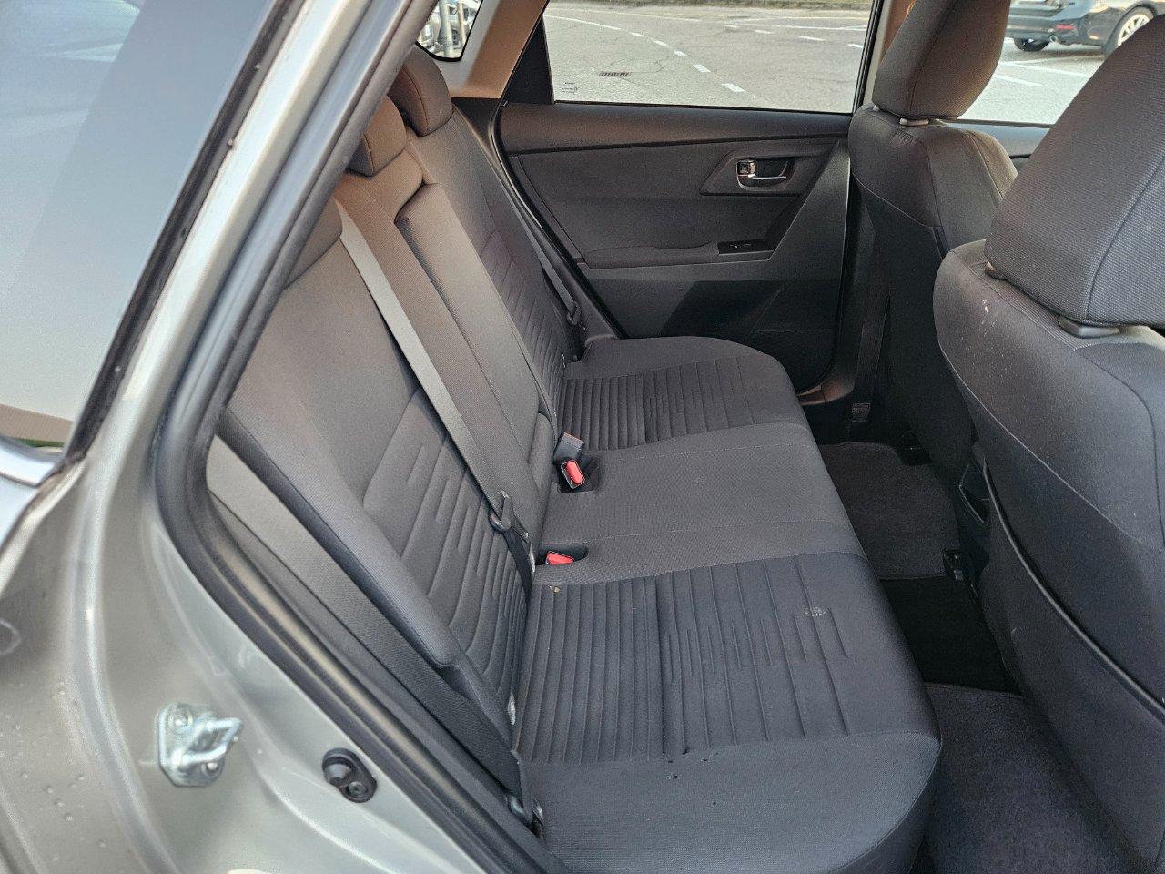 Toyota Auris 5 Porte Auris 1.2t Lounge