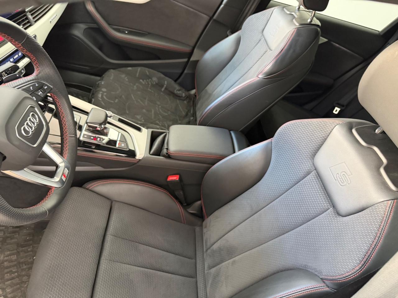 Audi A4 40 TDI quattro S tronic line edition PARI A NUOVO