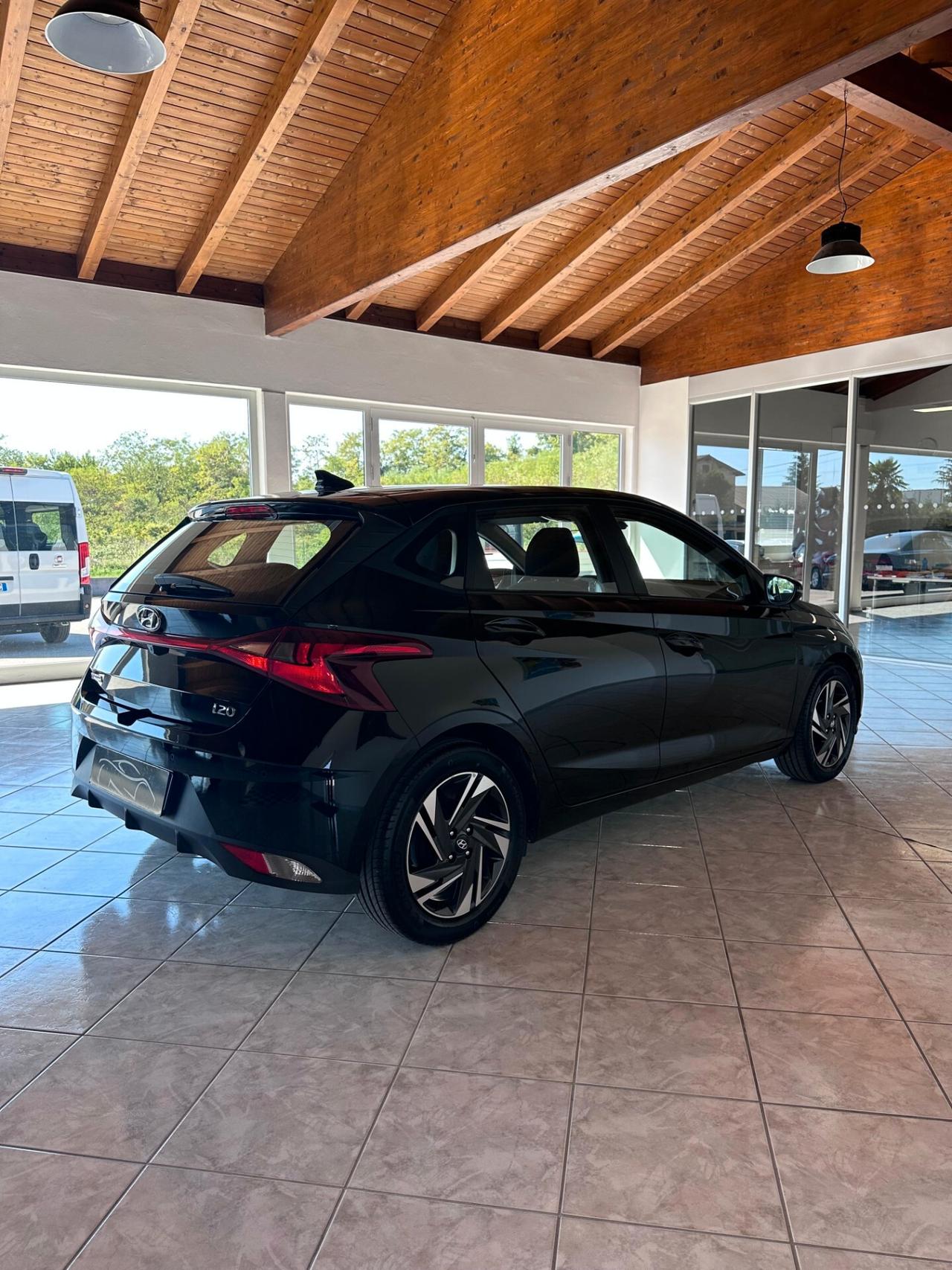 HYUNDAI I20 1.2 MPI CONNECTLINE *UniProprietario *2023