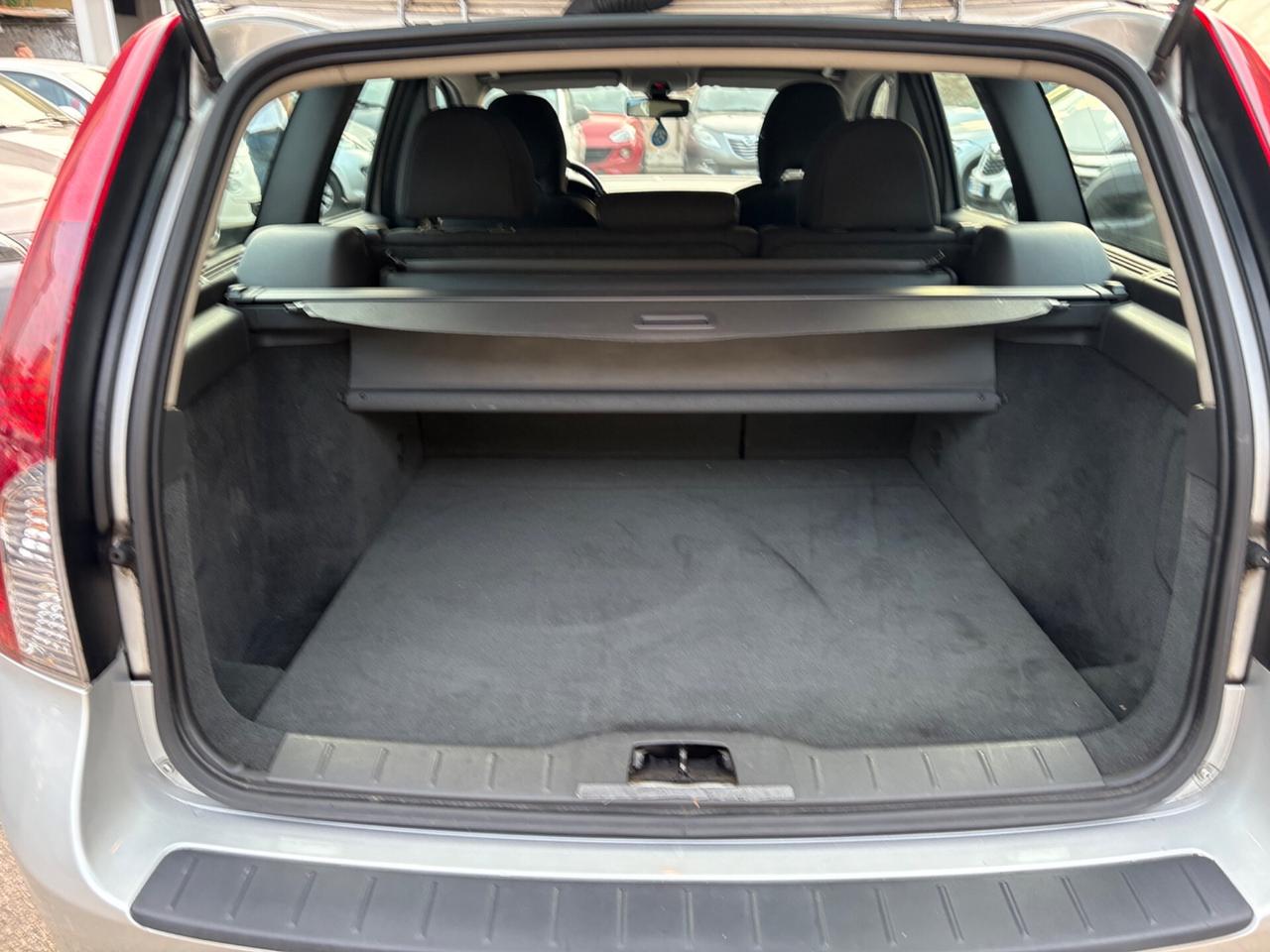 Volvo V50 1.6 diesel 110cv magnifica