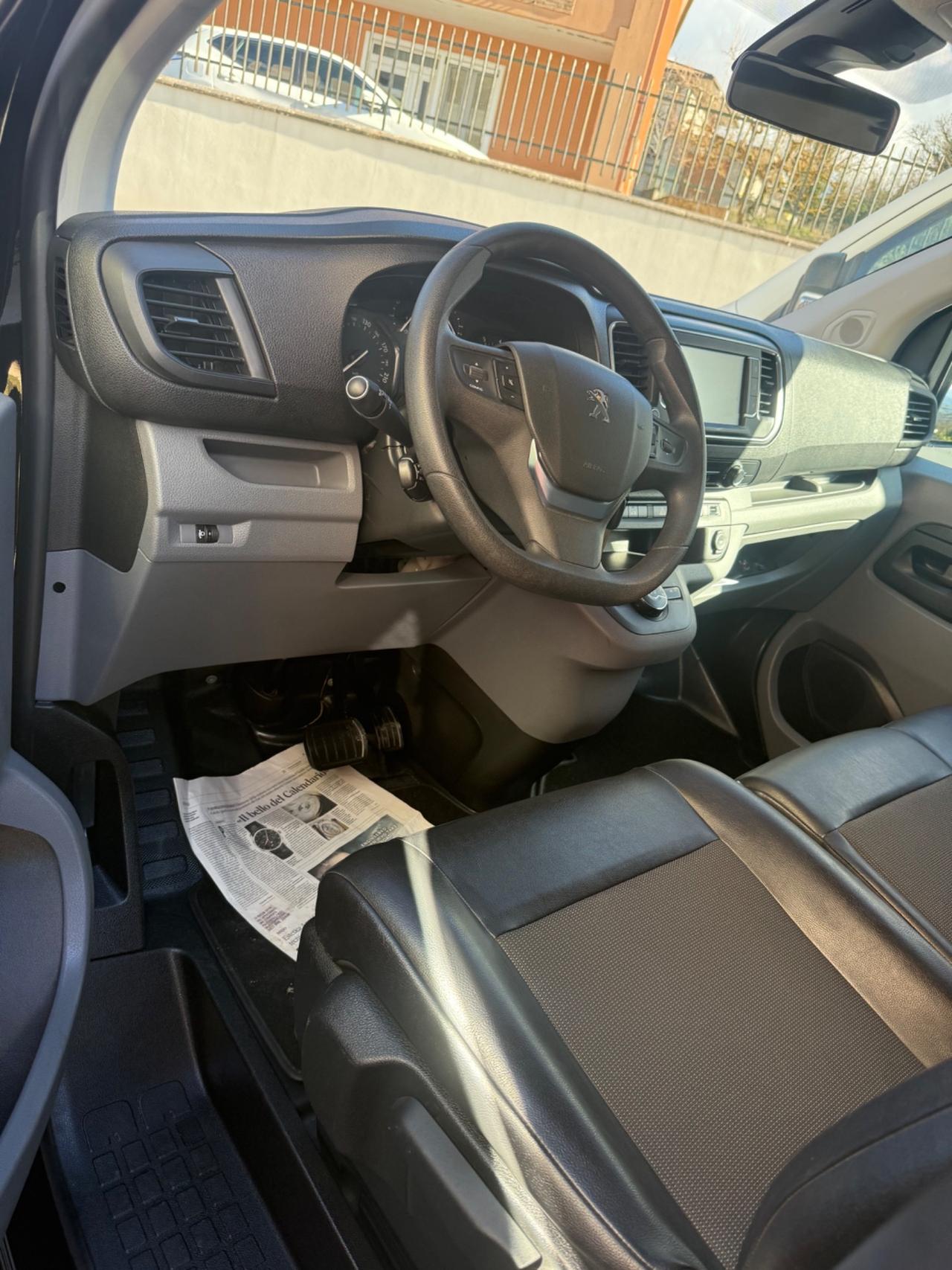 Peugeot Expert 2.0 BlueHDi 120 S&S EAT8 PC-TN Furg. Premium Compact