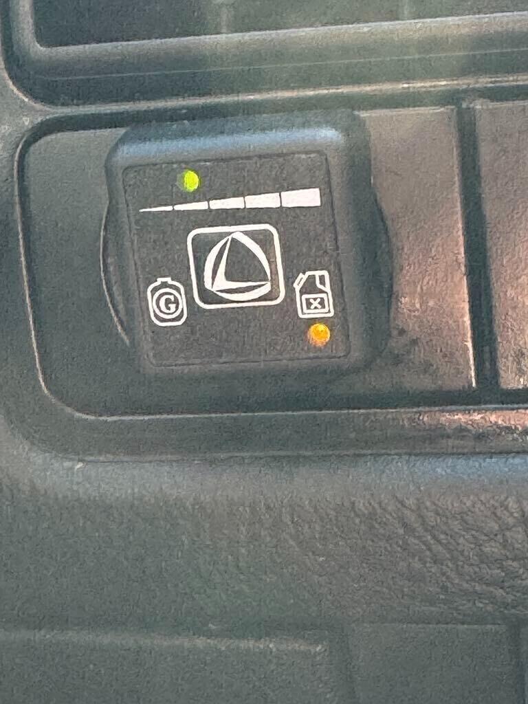 Volkswagen Golf 1.6 16V cat 5p. Highline GPL