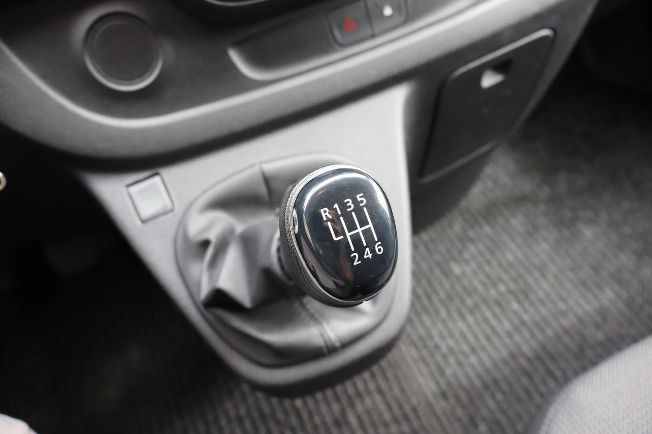 RENAULT TRAFIC T29 2.0 DCI 145 CV L2 H2 TETTO ALTO DOPPIA PORTA