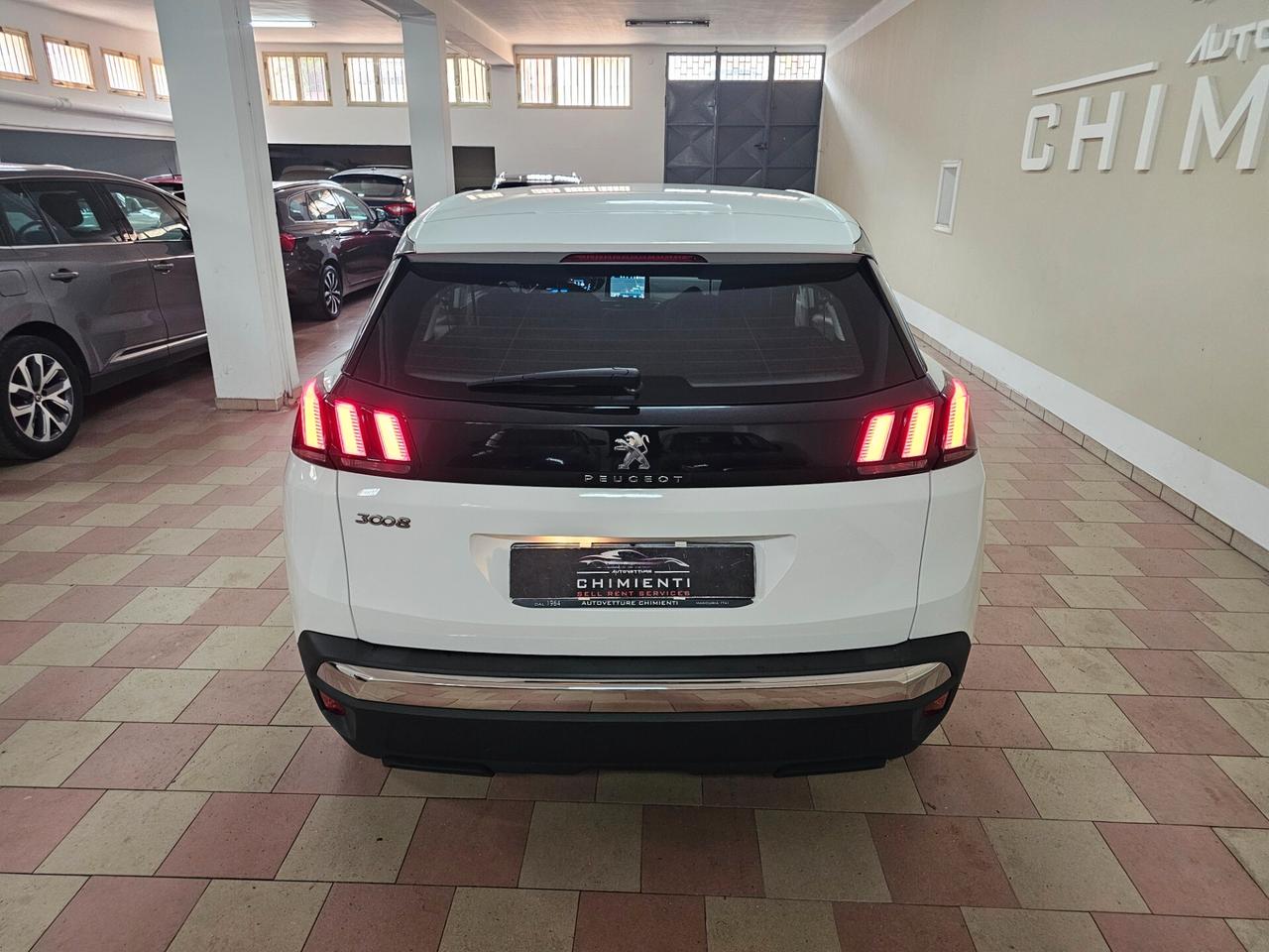 Peugeot 3008 BlueHDi 130 S&S EAT8 Business