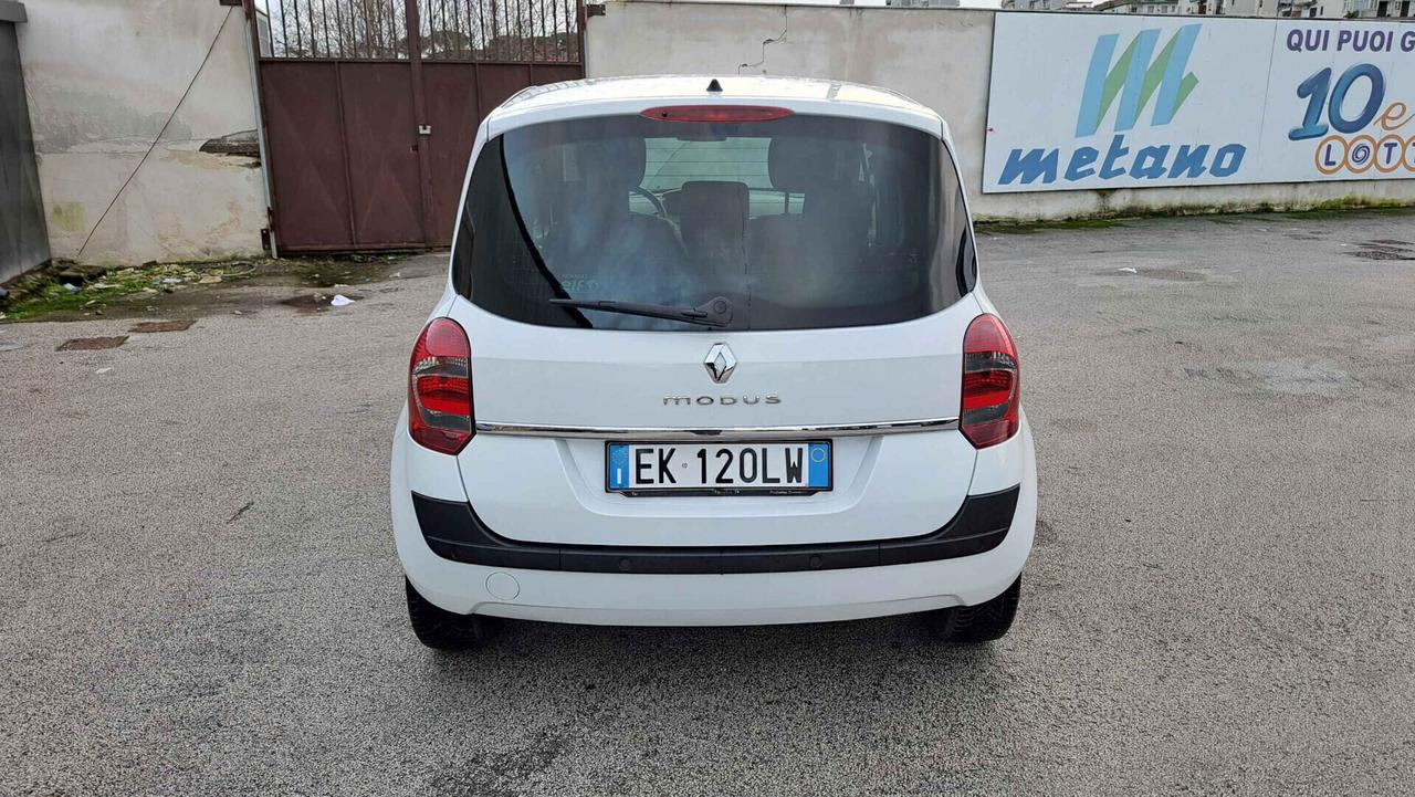 Renault Modus Grand 1.2 16V TCE 5 Porte