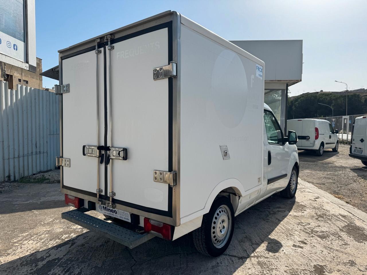 Fiat Doblò 1.6 MJT 105CV FURGONE FRIGO FRCX ATP -20° CONGELATORE