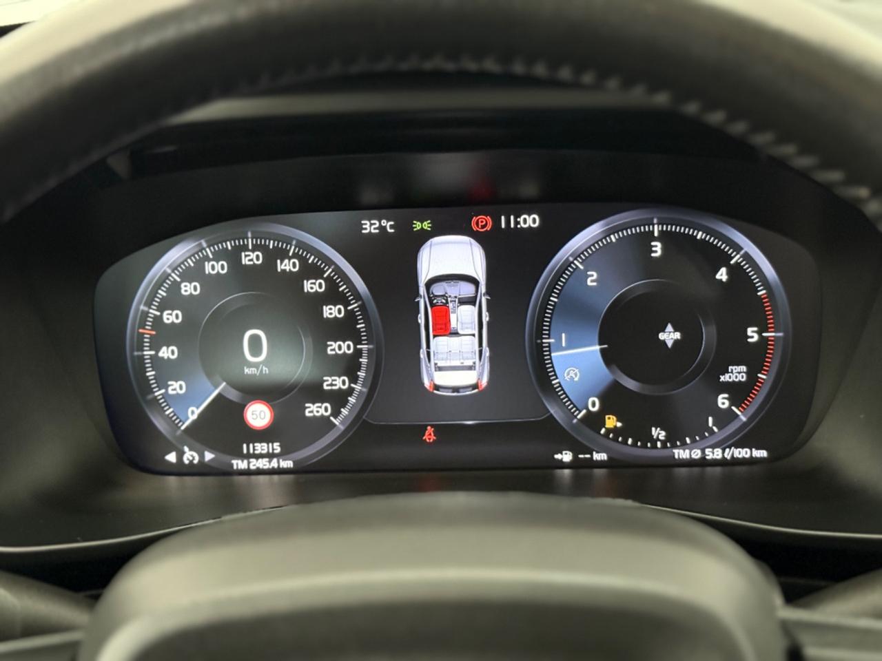 Volvo XC40 D3 AWD Momentum Core