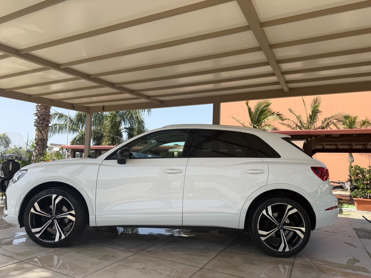 Audi Q3 40 TDI quattro S tronic line edition
