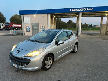 Peugeot 207 1.4 VTi 128000 km pari al nuovo unico proprietario