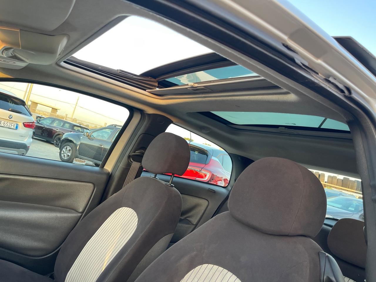 LANCIA YPSILON 1.4 8V FULL TETTO IN VETRO MY07