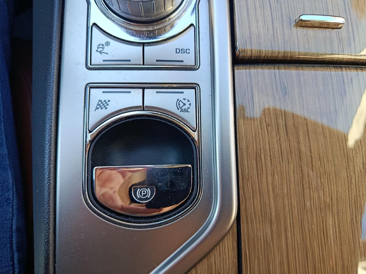 Jaguar XF Portfolio 3.0 D S #7681