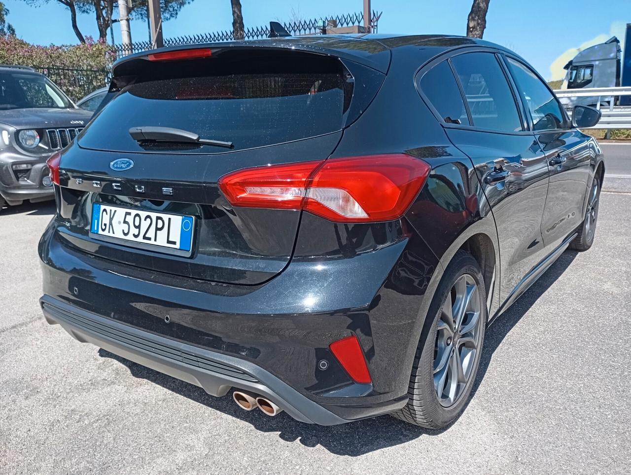 Ford Focus 5P 1.0 EcoBoost 125CV ST Line Aut.