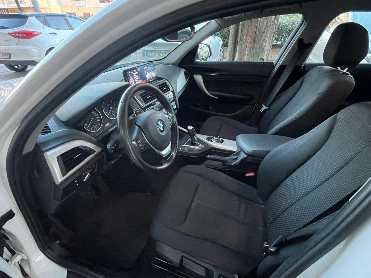 Bmw 118 118d 5p. Advantage
