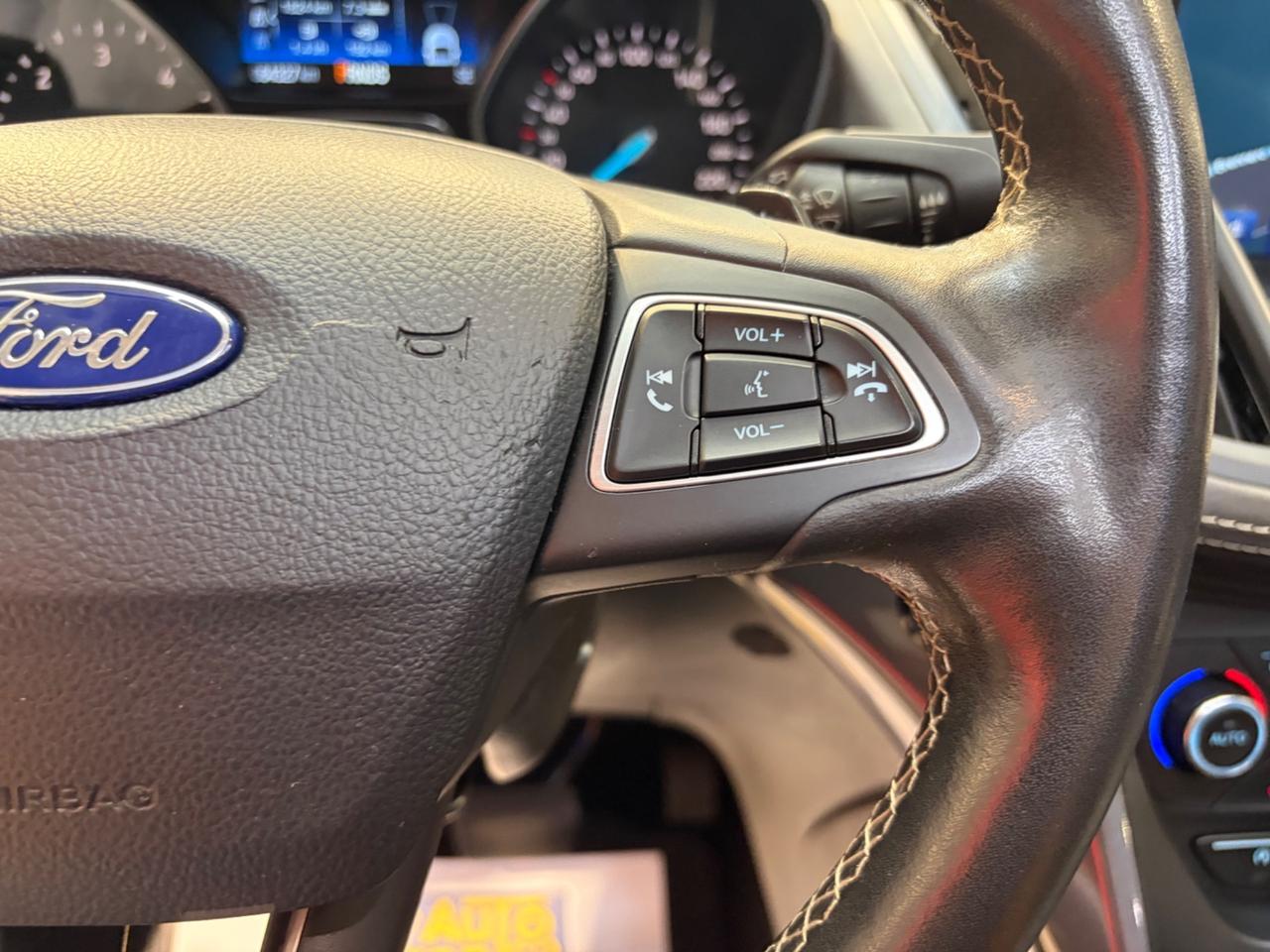 Ford Kuga 2.0 TDCI 180 CV S&S 4WD Powershift Vignale