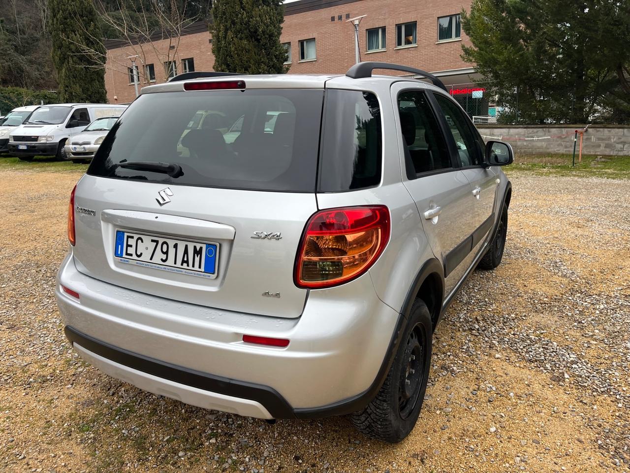 Suzuki SX4 2.0 DDiS 16V 4WD Outdoor Line GLX