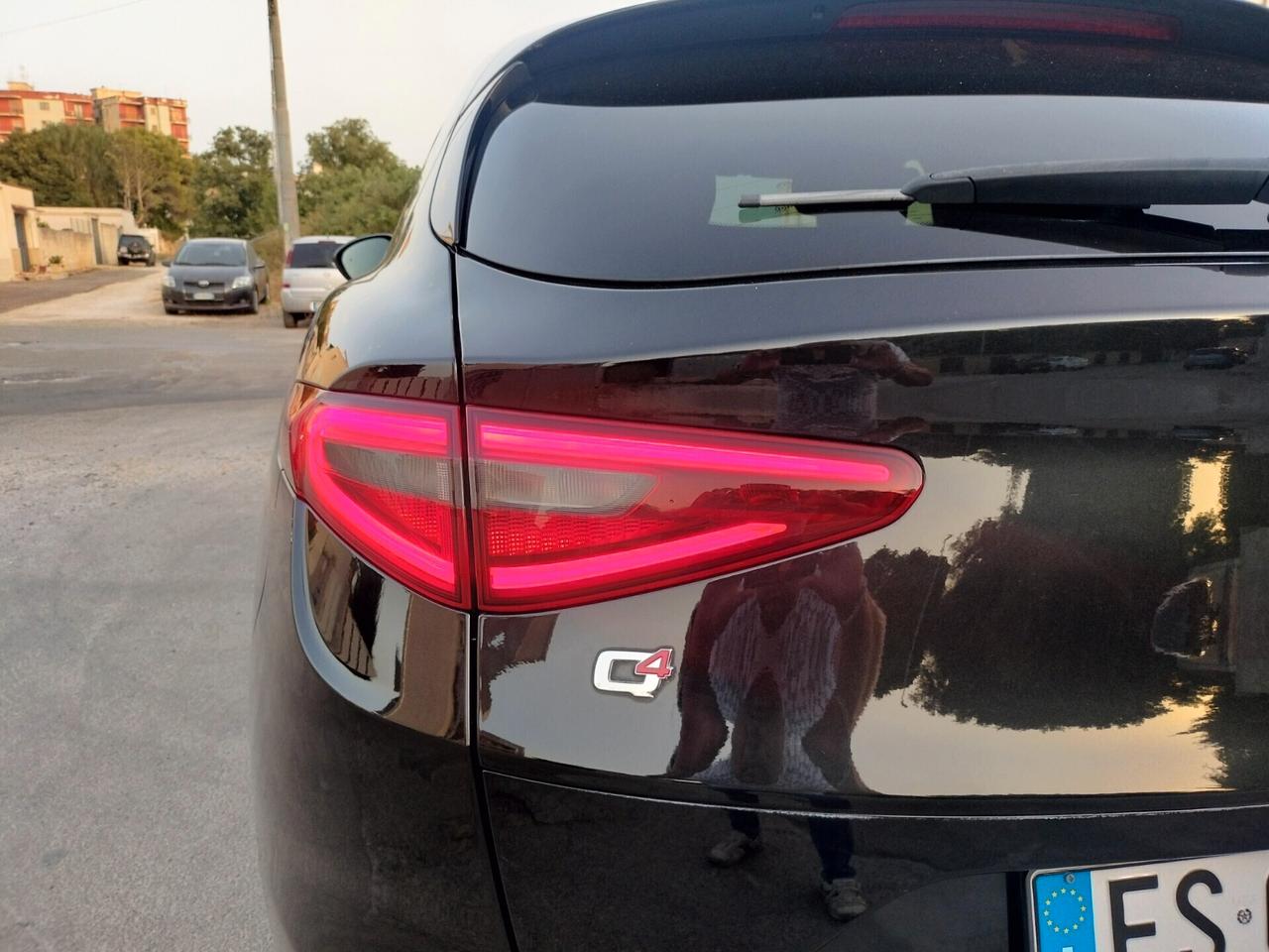 Alfa Romeo Stelvio 2.2 Turbodiesel 210 CV AT8 Q4 VELOCE TI