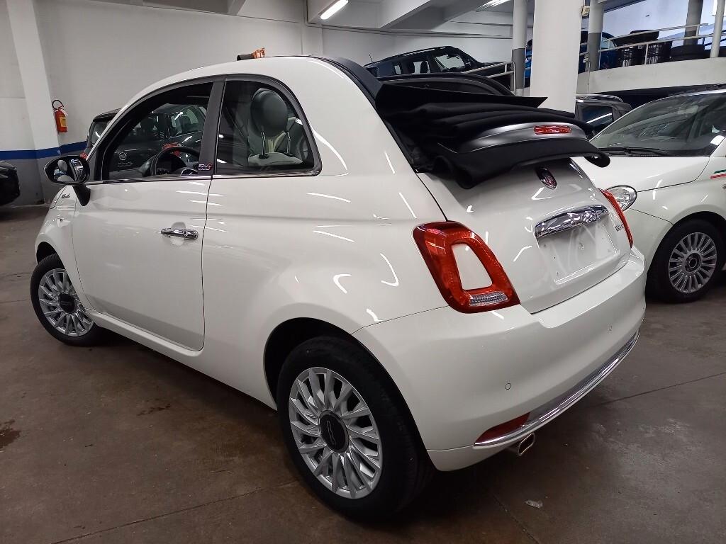 Fiat 500 C 1.0 Hybrid Dolcevita