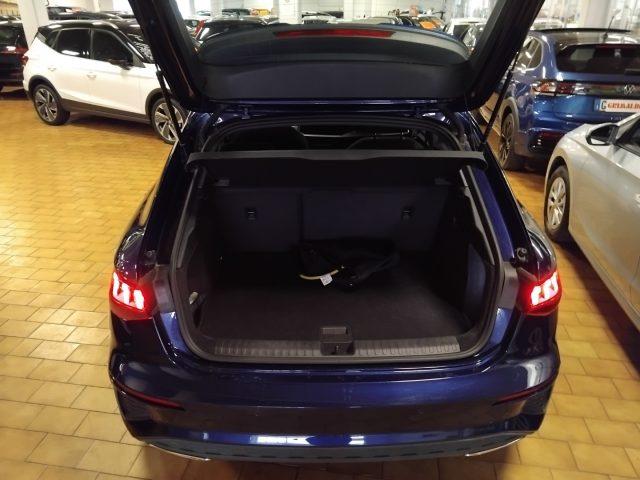 AUDI A3 SPORTBACK 40 e-tron S tr. S-LINE EDIT PLUG IN HYBR