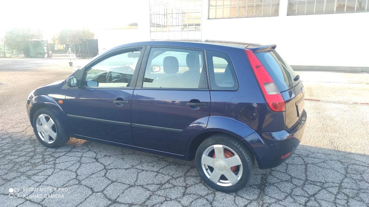 Ford Fiesta 1.4 TDCi 5p. Ghia (Accetto Permute)
