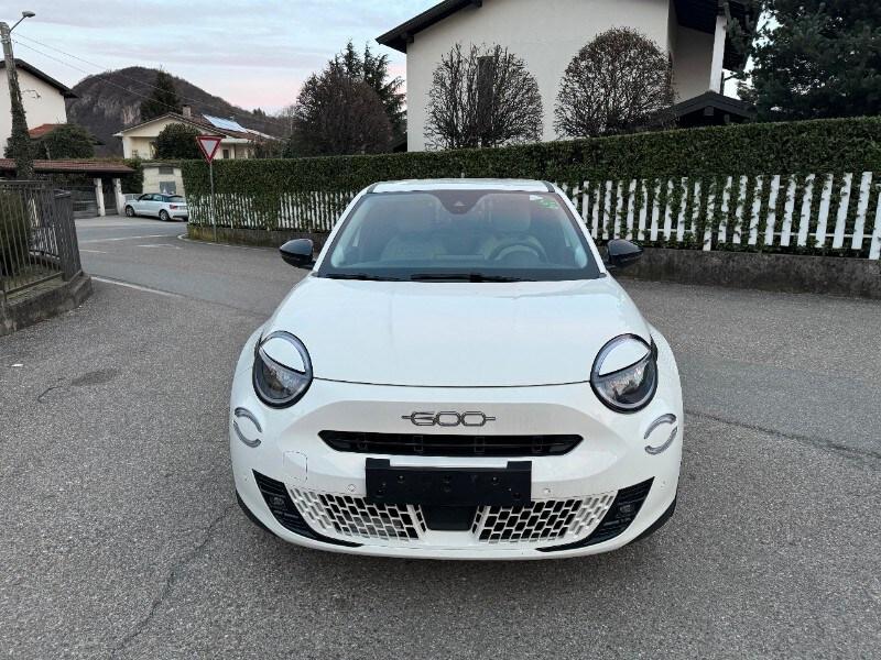FIAT 600 (2023-->) 600 Hybrid 100 CV DCT MHEV L...