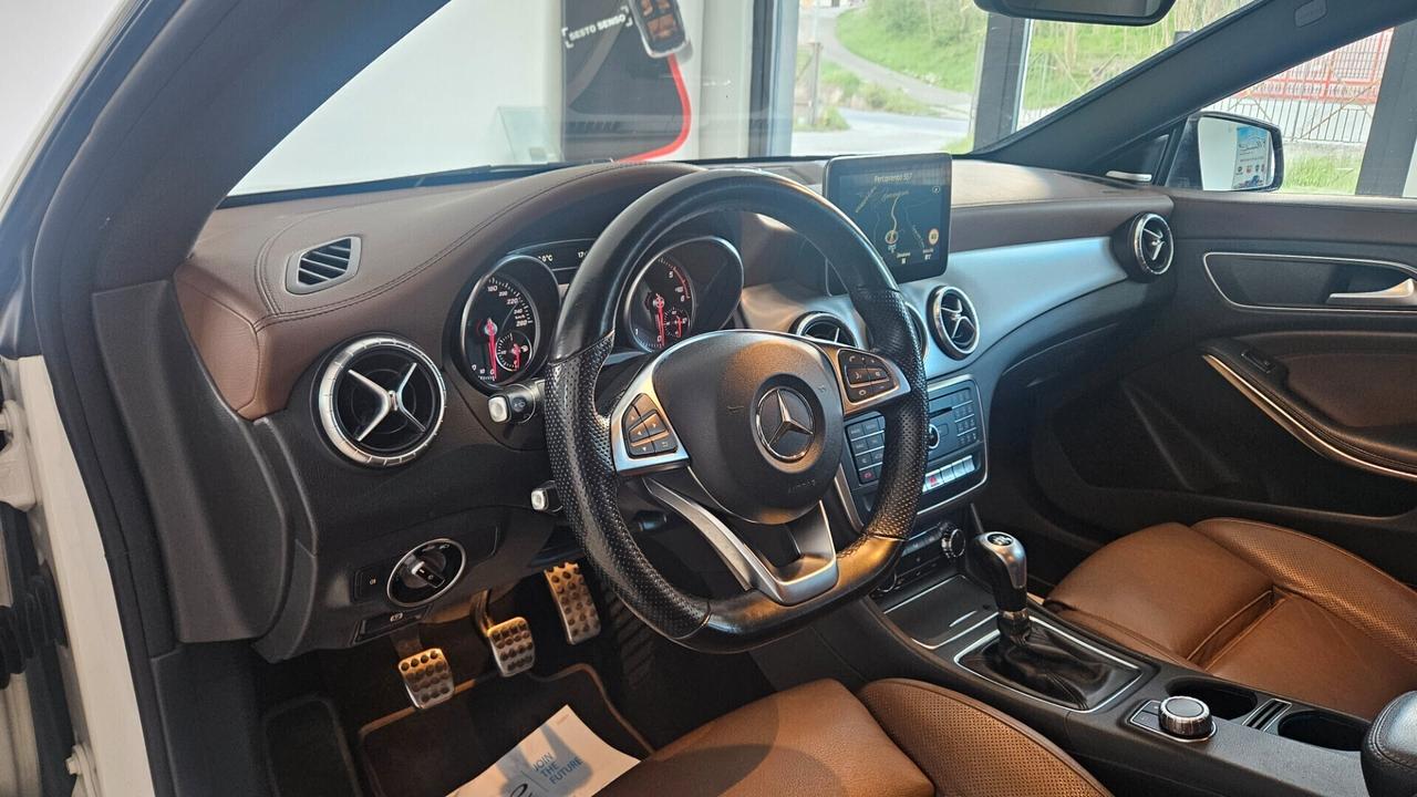 Mercedes-benz CLA 200d Premium Amg