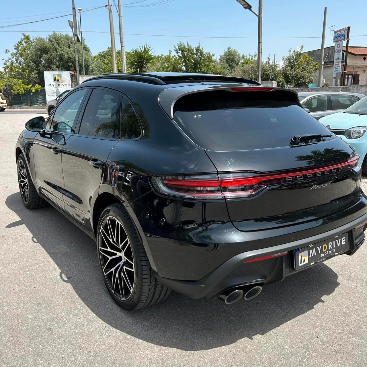 Porsche Macan 2.0 T - IPER FULL TETTO