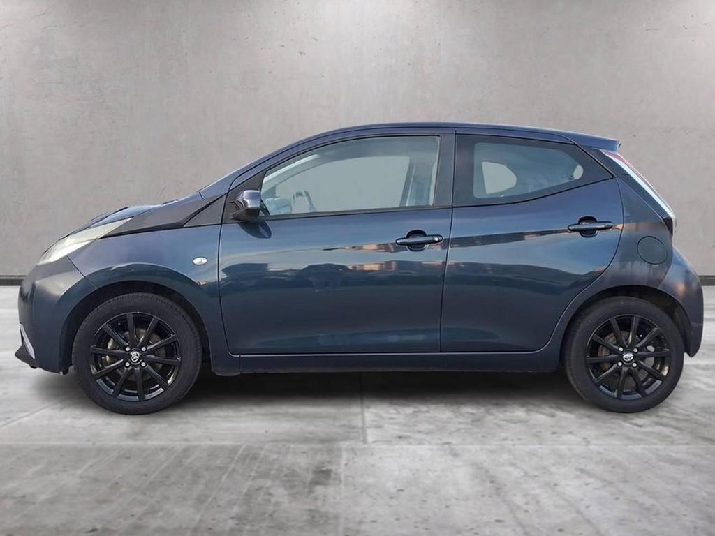 Toyota Aygo 5 Porte 1.0 VVT-i x-play