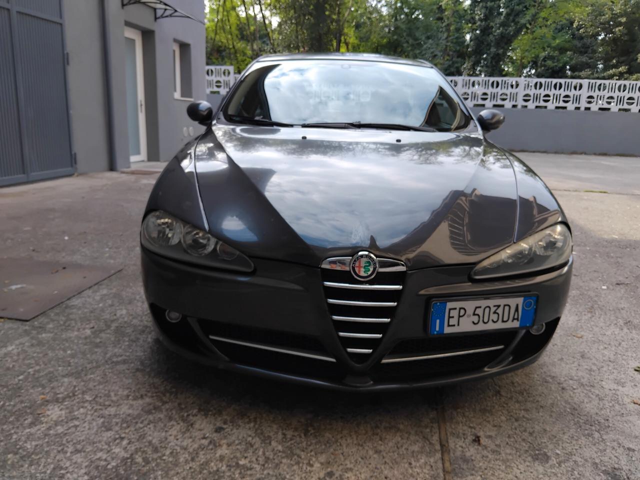 Alfa Romeo 147 1.6 garanzia