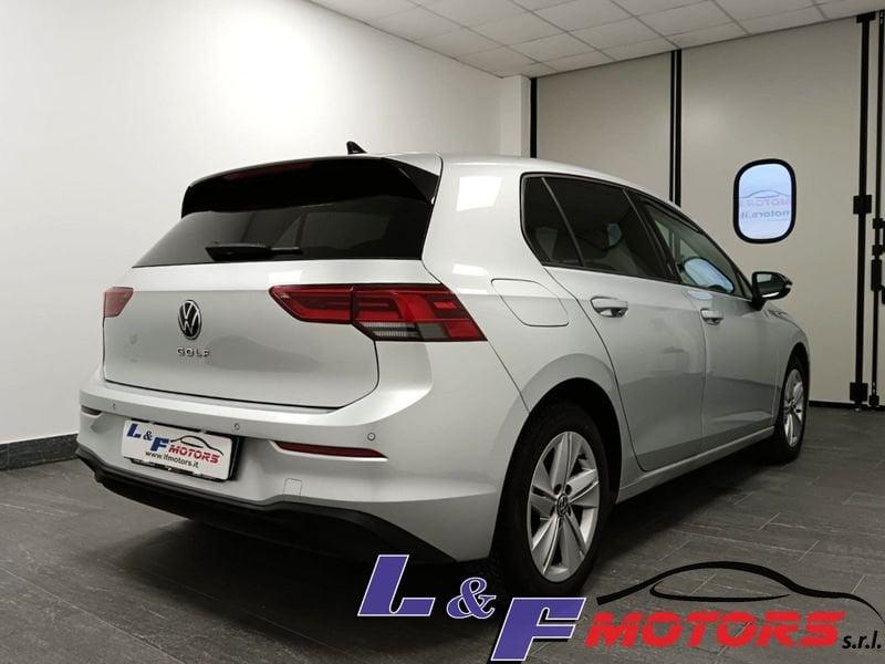 Volkswagen Golf 8 2.0 TDI R-Line DSG