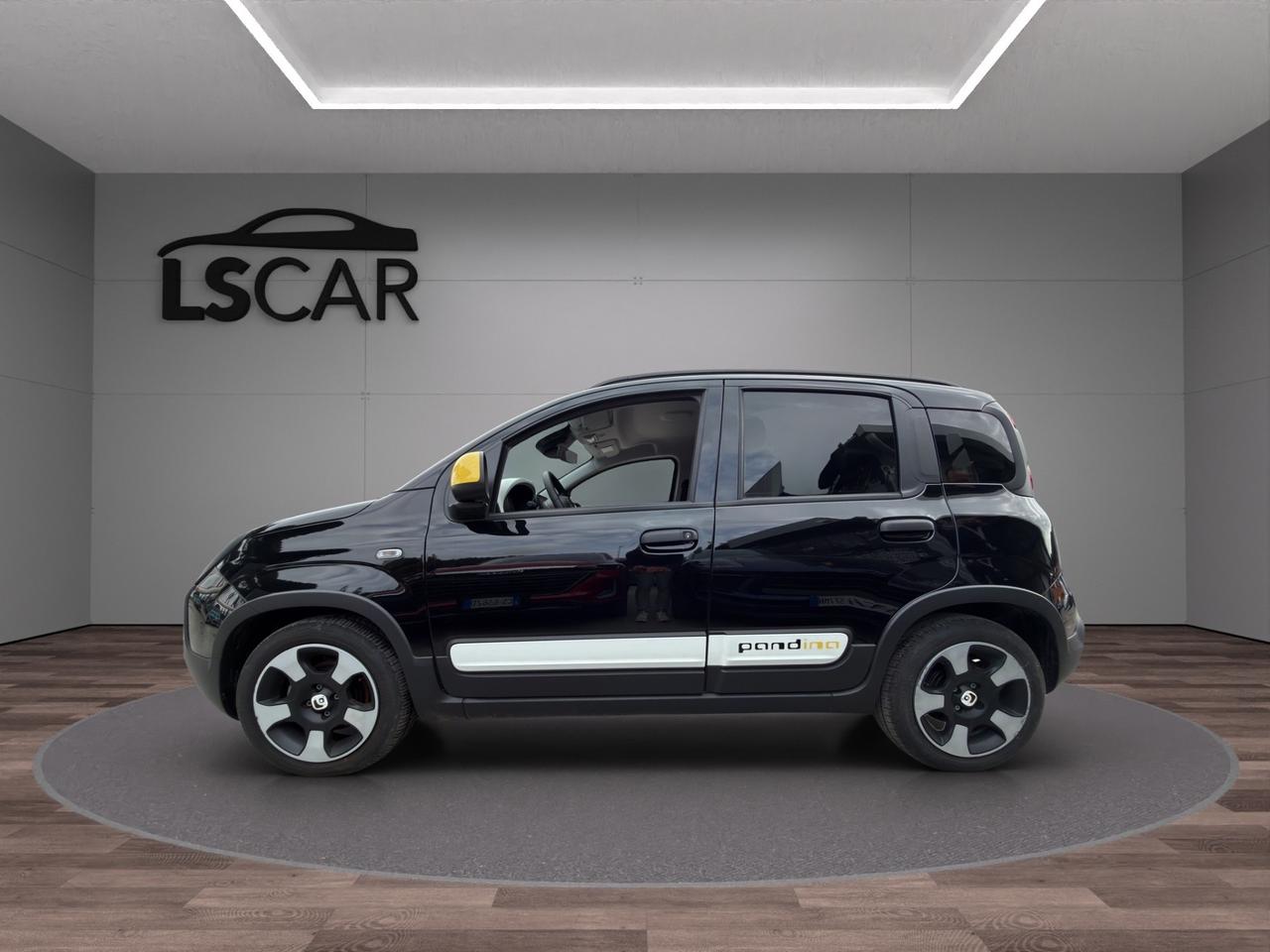 Fiat - Pandina Cross 1.0 firefly hybrid