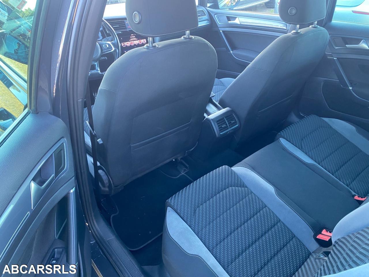 VOLKSWAGEN - Golf - 1.5 TSI 150CV EVO ACT DSG R-Li