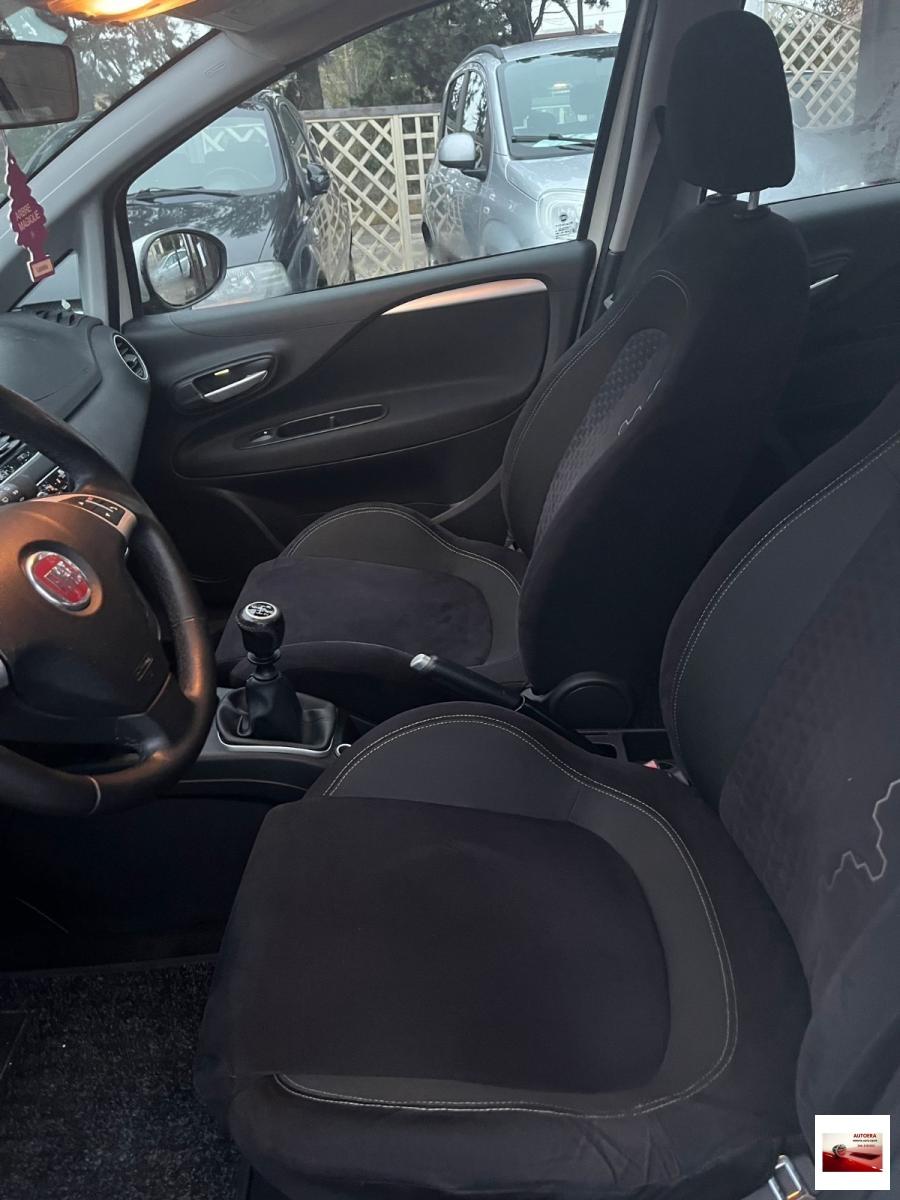 FIAT - Punto - 1.4 8V 5p. Natural Power Lounge