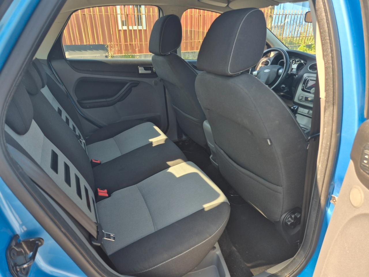 Ford Focus 1.6 TDCi (110CV) 5p. Tit. DPF