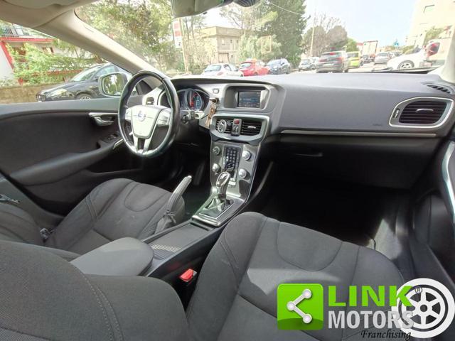 VOLVO V40 D2 1.6 Kinetic NEOPATENTATI
